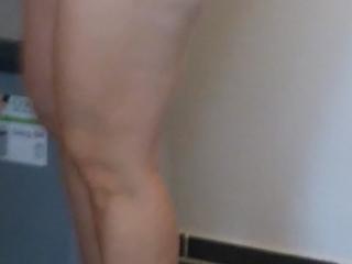 her legs and feet 10 of 10