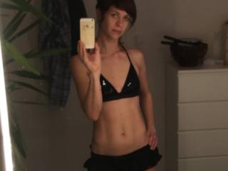 Mirror Selfies of hungry milf 6 of 17