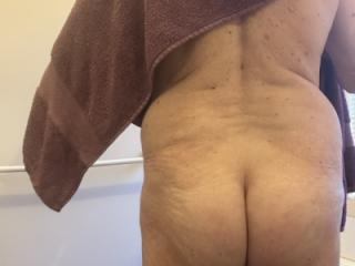 Bathroom/Bedroom pics 2 of 8